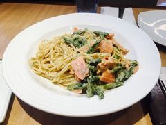 莳萝芦笋珍鲑意面-必胜客(欢乐颂店)