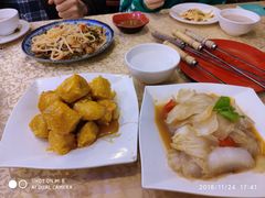 -维吾尔餐厅(宜山路店)