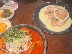 -Fuzzy Bistro 浮几韩餐·茶酒馆
