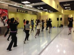现代爵士课堂-STUDIO E POLE DANCE