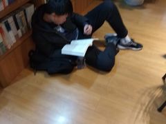 -新华书店(沙坪坝书城店)