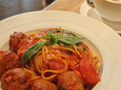 -Common Table · Brunch & Coffee