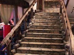 -老牌坊云南鱼豆花火锅(爱建店)
