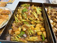 -老东镇啤酒屋海鲜加工·蒸汽海鲜·海鲜烧烤(台东店)