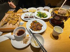 -关东小磨东北菜(上海长风大悦城店)