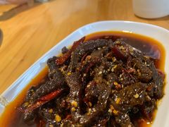 -大众跷脚牛肉馆·非遗传承单位(峨眉山店)