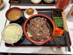 -牛邸·烧肉饭(来福士店)