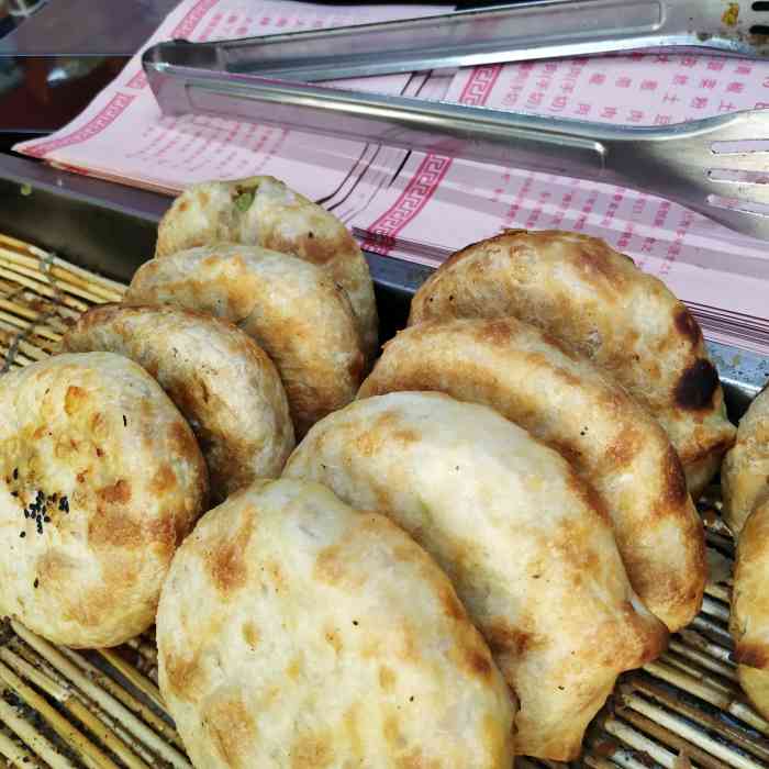 城隍庙肉火烧-"最早在海云庵那家用点吃过,现烤的味道不错.