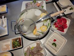 -牛德亨臻牛潮汕火锅(万邦时代店)