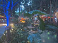 -二荆条·蜀鲜汇城市森林火锅