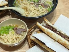 -河间驴肉火烧(联盛广场B区店)