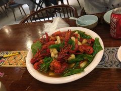 -沪小胖小龙虾(淮海中路旗舰店)