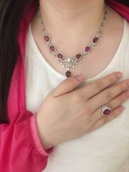 -北京七彩云南翡翠珠宝旗舰店(月坛店)