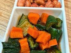 餐前小菜-永記粤菜·五指毛桃花雕鸡煲(九亭店)