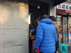 -梅记大块头爆鱼店(乍浦路店)
