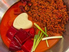 -山城年华老火锅(玉林店)