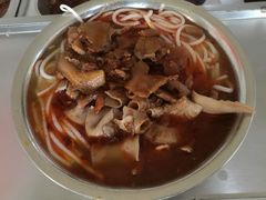 -薛记襄阳香辣牛肉面(平安路店)