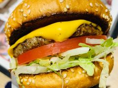 -The Habit Burger Grill 哈比特汉堡(爱琴海店)