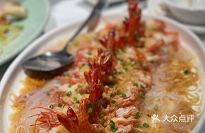 Stir-fried Garlic Shrimp with Opened Shell
