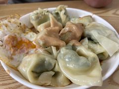 -珊珊小笼馆(仙霞路店)