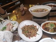 -钵家大院·地道湖北菜(江夏·大花岭店)
