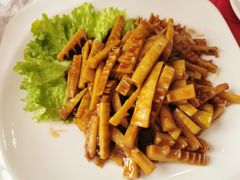 油焖笋-东方太阳城淮扬餐厅(会所中餐厅店)