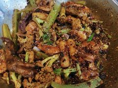 -嘎嘎鸭下巴·爆辣干锅(明教寺店)