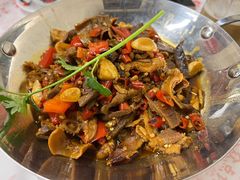 -堂瓦里·33年传统赣菜(第一街区店)