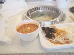 -龍歌自助小火锅(市南金茂湾店)