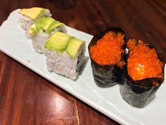 牛油果寿司-渔日本料理铁板烧(新天地假日广场店)