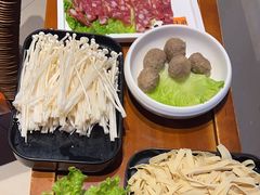 -佬土鹅肠火锅(扬中步行街店)