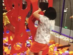 -Tenker Club弹刻极限主题公园 · 蹦床 · 团建 · 生日派对(大关店)