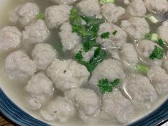 小船鱼丸汤-小船渔村•大连菜•大连焖鱼(明泽街店)