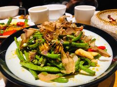 会跳舞的长豆-隔壁老王·家常云南菜(花巷店)