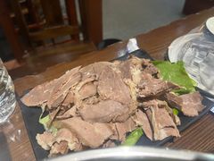 -乡土黄·鲜牛肉火锅·小龙虾(兴业街店)
