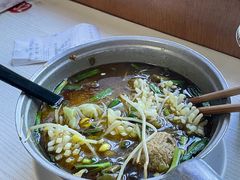 -铁锅哥米线