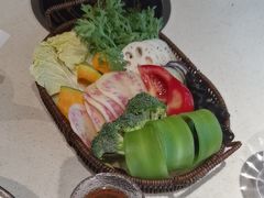 -一叶一世界·素食餐厅(锦华万达店)