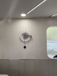 -PE SALON