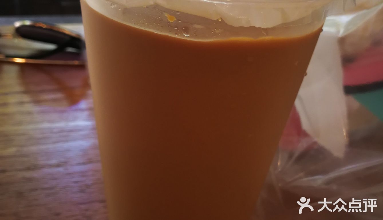 去的时候前面只有一人，没等多久就拿到了