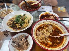 -杨大叔爱面子·四川小吃(岗头店)