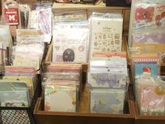 -萌物合辑(新中关购物中心店)