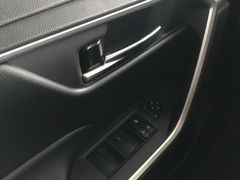 -广汽丰田上海兴伟萌诸光路店