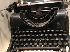 -陆汉斌打字机博物馆