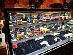 面包甜点陈列柜-精点味道(西安路店)