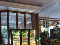 -八府香鸭·啫啫煲(华山路店)