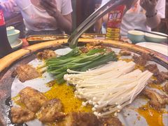 -老渔家·白族·石板烧·野生菌火锅(古城中心店)