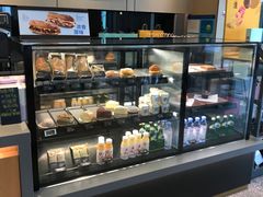 -星巴克臻选(金桥国际店)