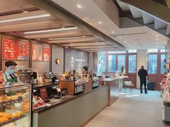 自助取餐区-星巴克臻选(上海今潮8弄店)