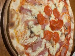 -JINNS锦时 steak&pizza(浸信会礼拜堂旧址店)