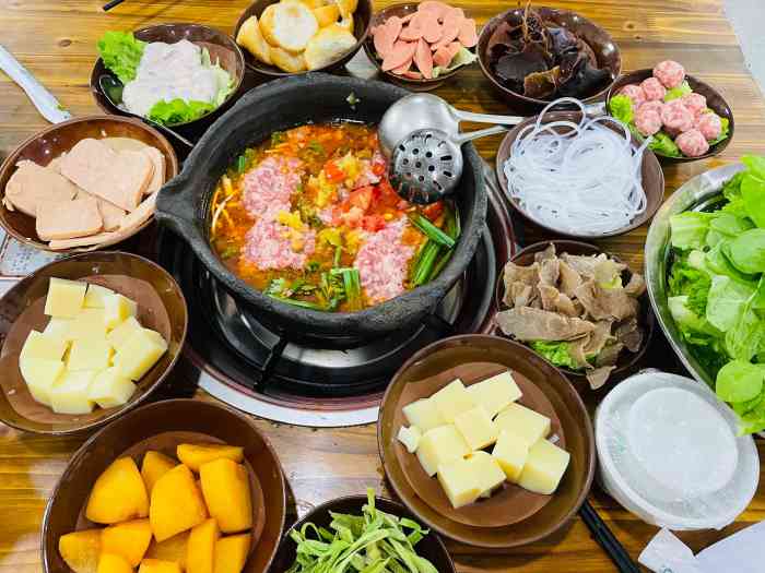 笔记安顺夺夺粉火锅-"第一次吃安顺夺夺粉 小姐姐带过来的吹捧..."-大